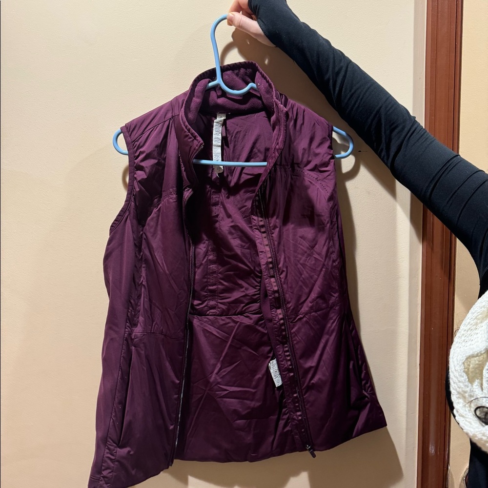 Lululemon plum vest